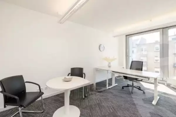https://aqarmap.com.eg/en/listing/5856366-for-rent-cairo-mokattam-compounds