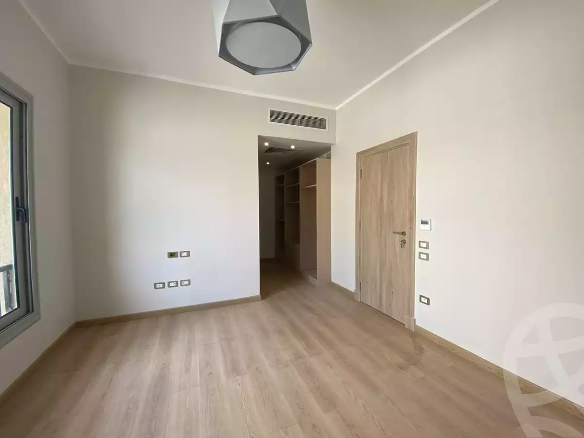 https://aqarmap.com.eg/en/listing/5857699-for-rent-cairo-6th-of-october-compounds-new-giza-wyst-rydj-ryzydns-nyw-jyz-llttwyr-l-qry