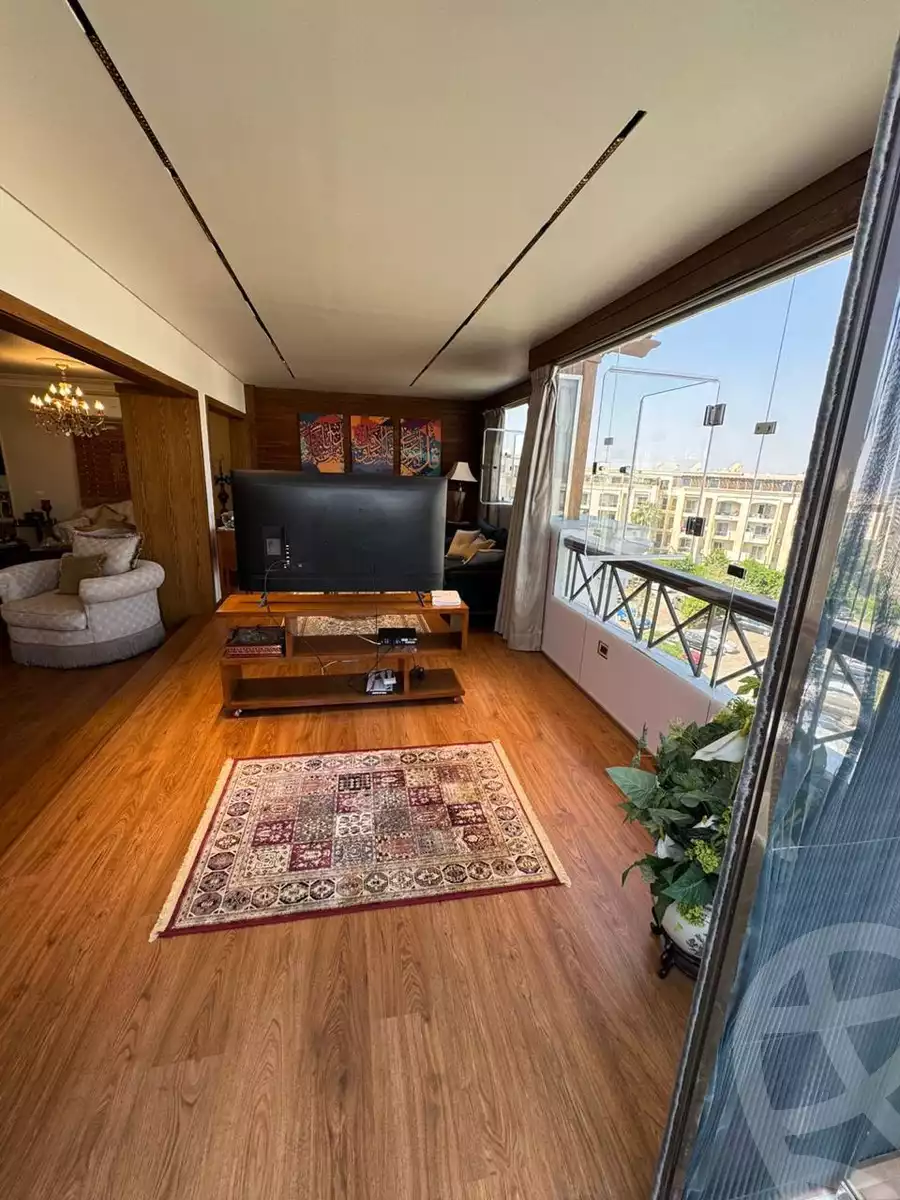 https://aqarmap.com.eg/en/listing/5857804-for-sale-cairo-el-sheikh-zayed-city-compounds-hadayek-el-mohandiseen