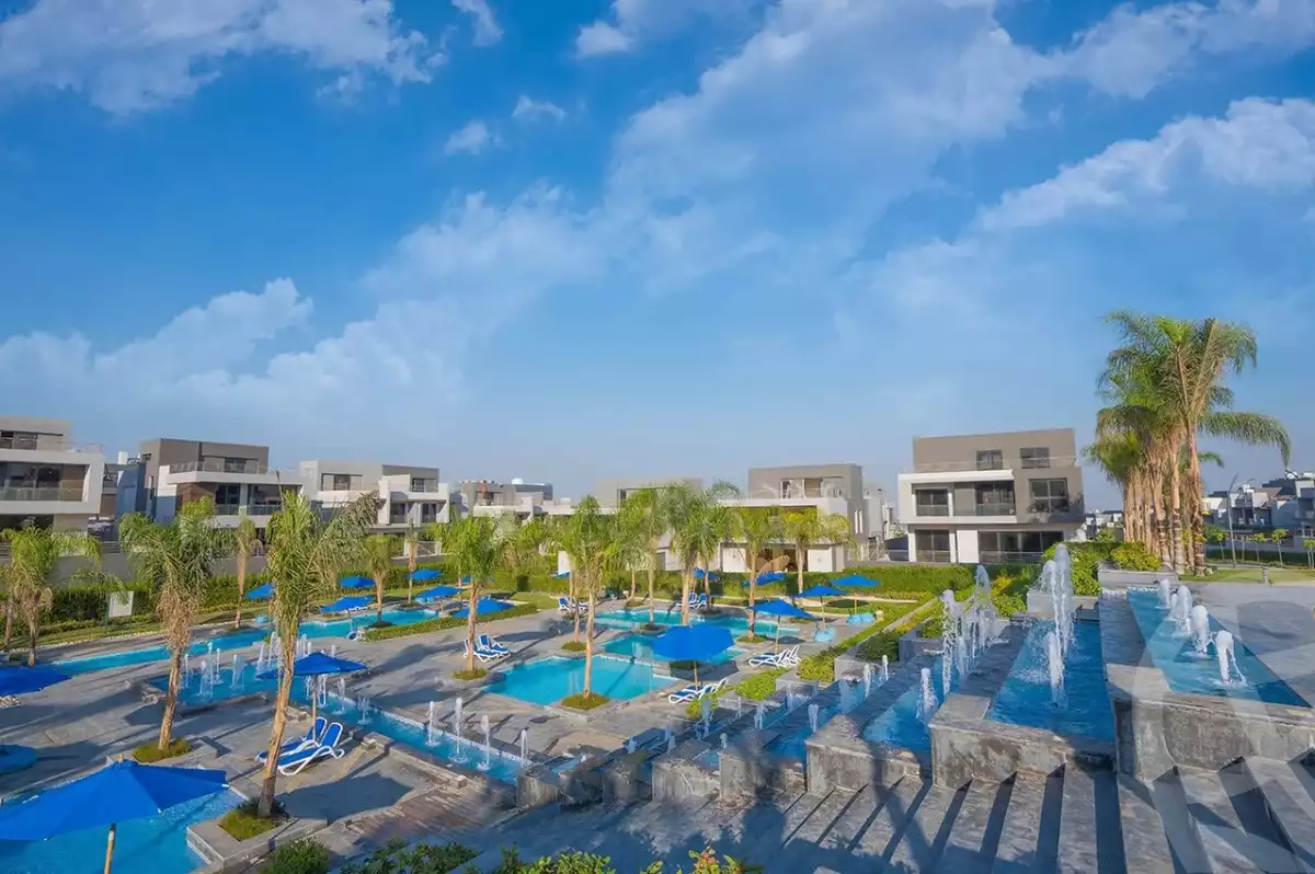 https://aqarmap.com.eg/en/listing/5861329-for-sale-cairo-el-sheikh-zayed-city-compounds-el-patio-zahraa