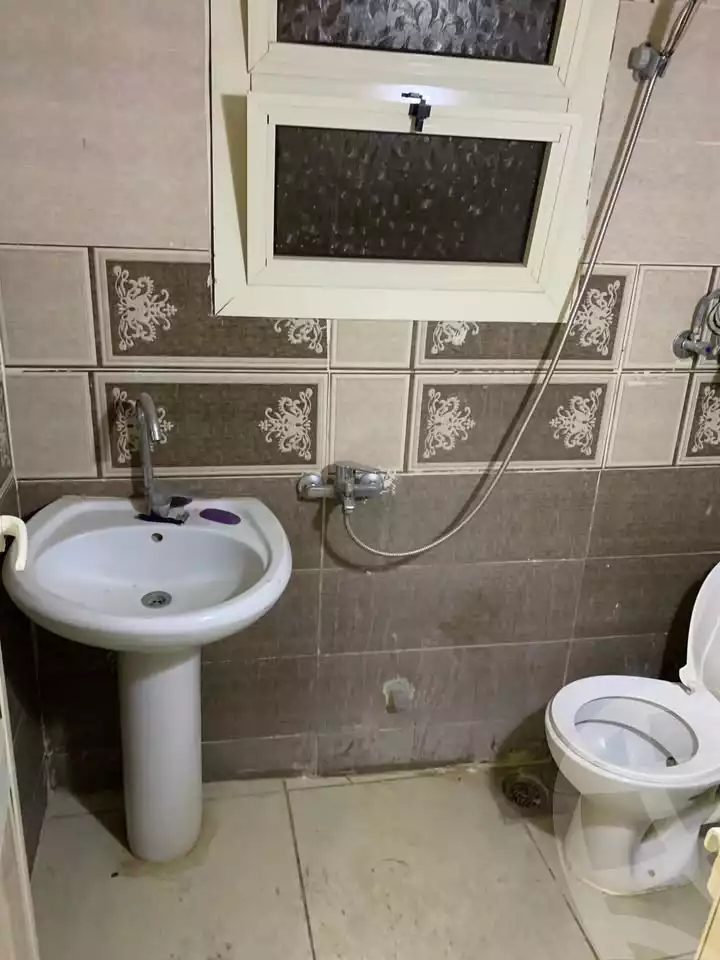 https://aqarmap.com.eg/en/listing/5862026-for-rent-cairo-el-haram-shareaa-khatem-el-morsalen