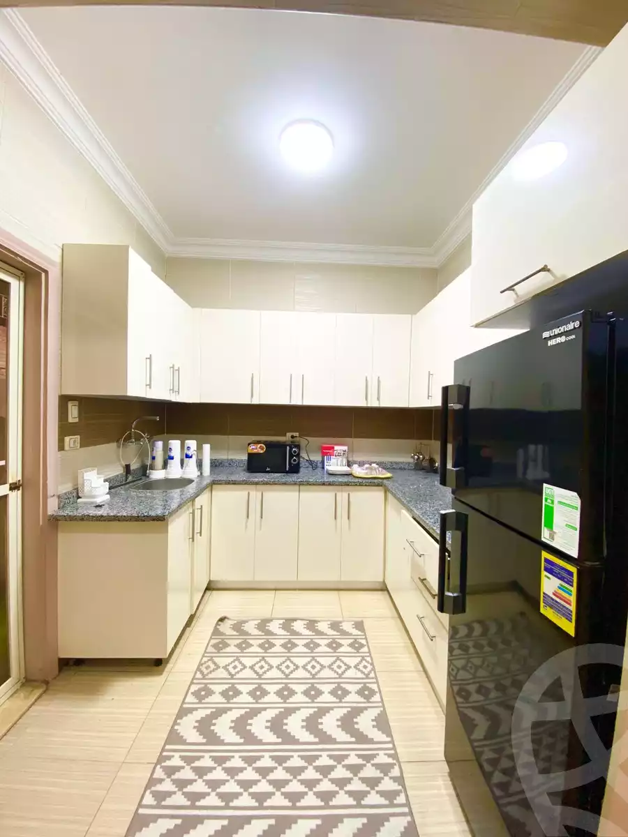 https://aqarmap.com.eg/en/listing/5863142-for-rent-cairo-new-cairo-compounds-el-mostashareen-compound
