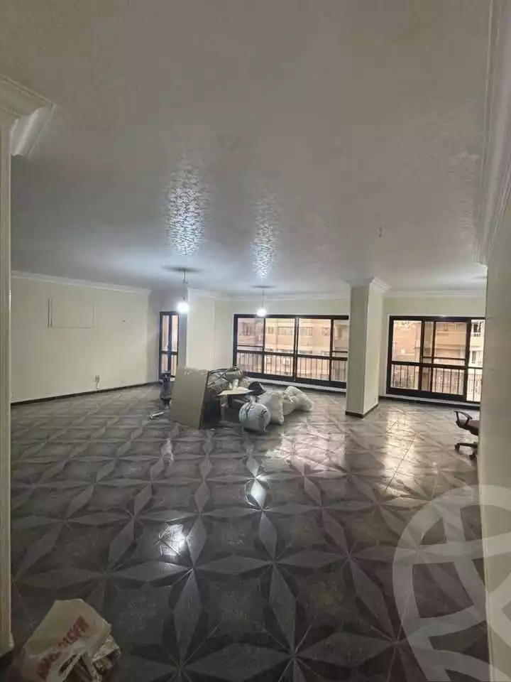 https://aqarmap.com.eg/ar/listing/5863736-for-sale-cairo-el-haram-shareaa-khatem-el-morsalen
