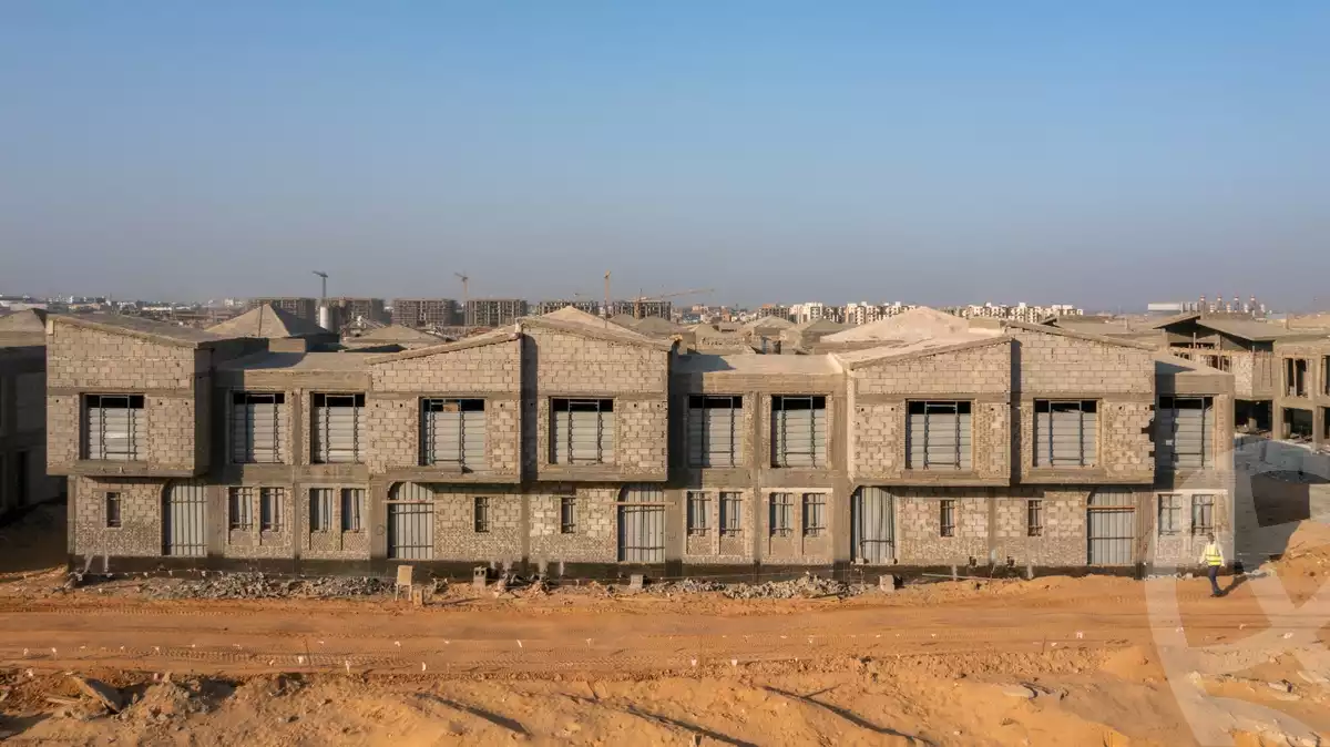 https://aqarmap.com.eg/en/listing/5864539-for-sale-cairo-el-sheikh-zayed-city-compounds-kmbwnd-fyldj-wyst-dr-llttwyr