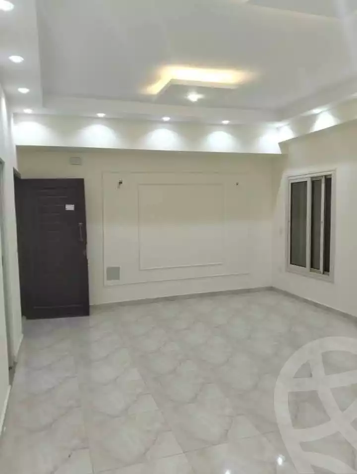 https://aqarmap.com.eg/ar/listing/5866205-for-rent-cairo-mokattam-lhdb-l-ly-el-naforah-square