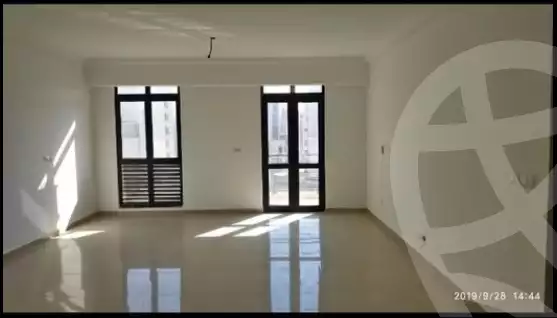 https://aqarmap.com.eg/ar/listing/5867420-for-rent-cairo-mokattam-lhdb-l-ly-shareaa-9