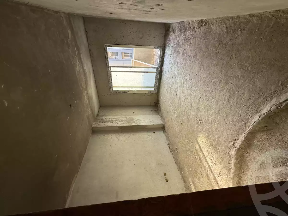 https://aqarmap.com.eg/en/listing/5867593-for-sale-cairo-new-cairo-compounds-mivida-mivida-parcel