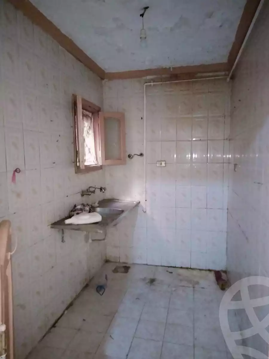 https://aqarmap.com.eg/en/listing/5868004-for-sale-alexandria-l-jmy-el-hanouvel-el-hag-radwan-mosque-st
