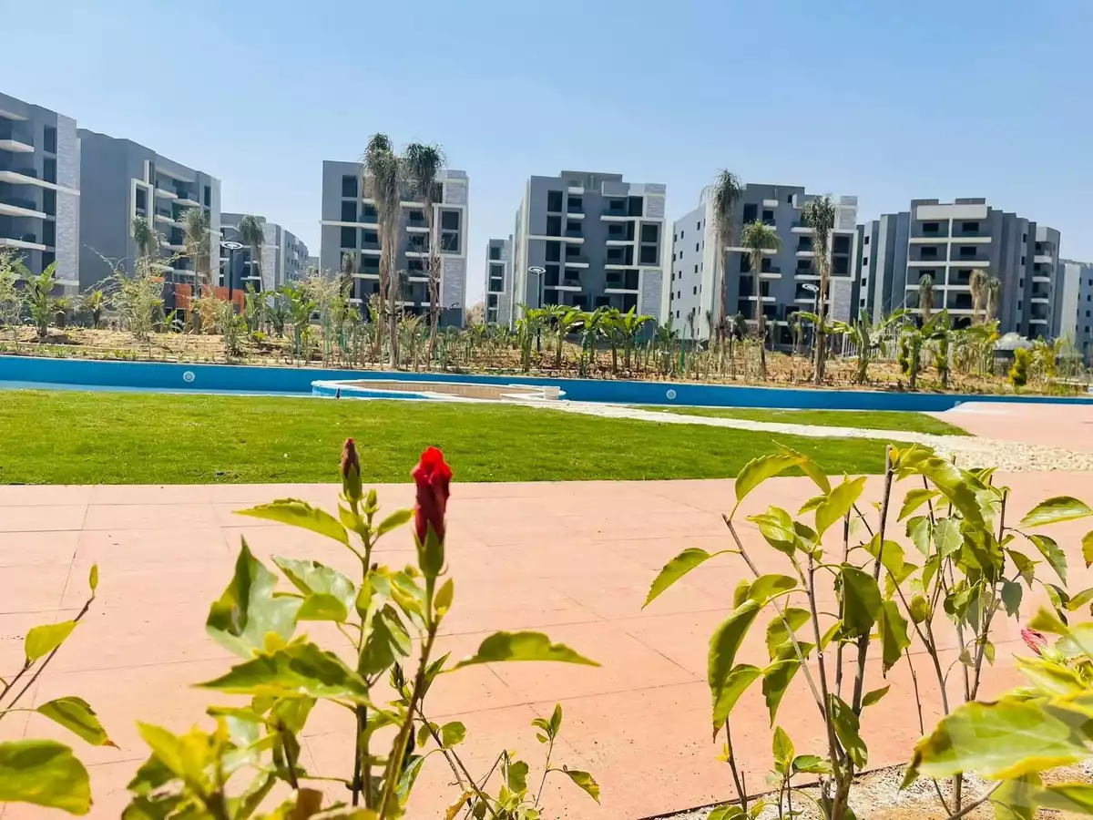 https://aqarmap.com.eg/ar/listing/5867956-for-sale-cairo-6th-of-october-hadaeq-october-kmbwnd-fy-hdyq-ktwbr-sun-capital