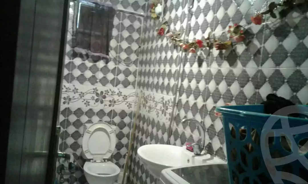 https://aqarmap.com.eg/ar/listing/5868550-for-sale-alexandria-l-jmy-bw-ywsf-el-forn-st
