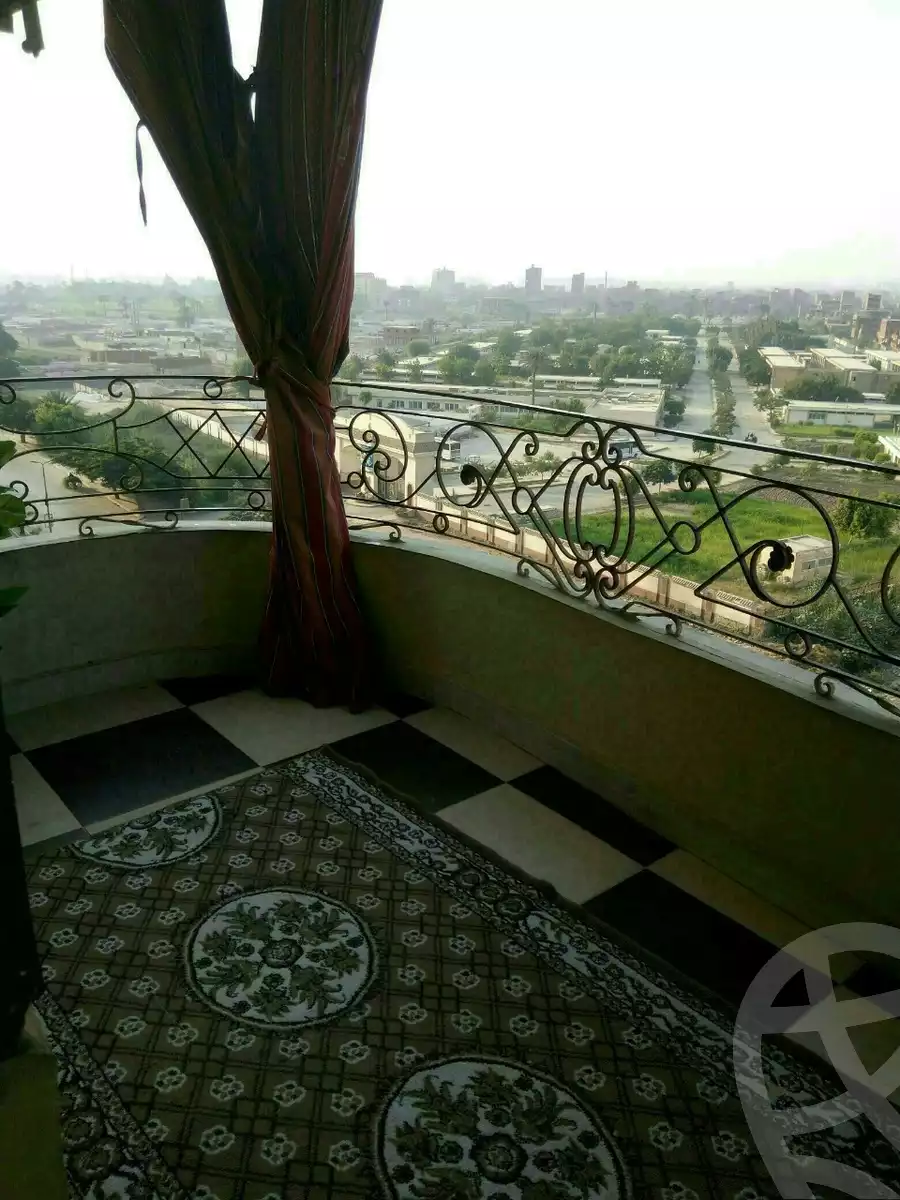 https://aqarmap.com.eg/en/listing/5868588-for-sale-cairo-helwan-kwrnysh-hlwn
