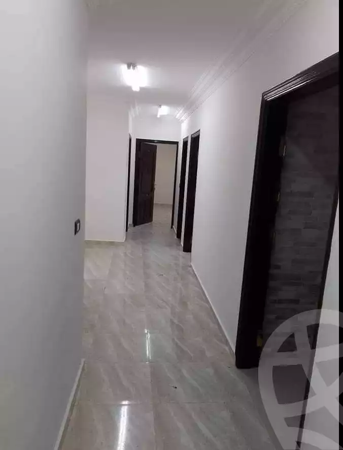 https://aqarmap.com.eg/ar/listing/5869143-for-rent-cairo-mokattam-lhdb-l-ly-shareaa-9