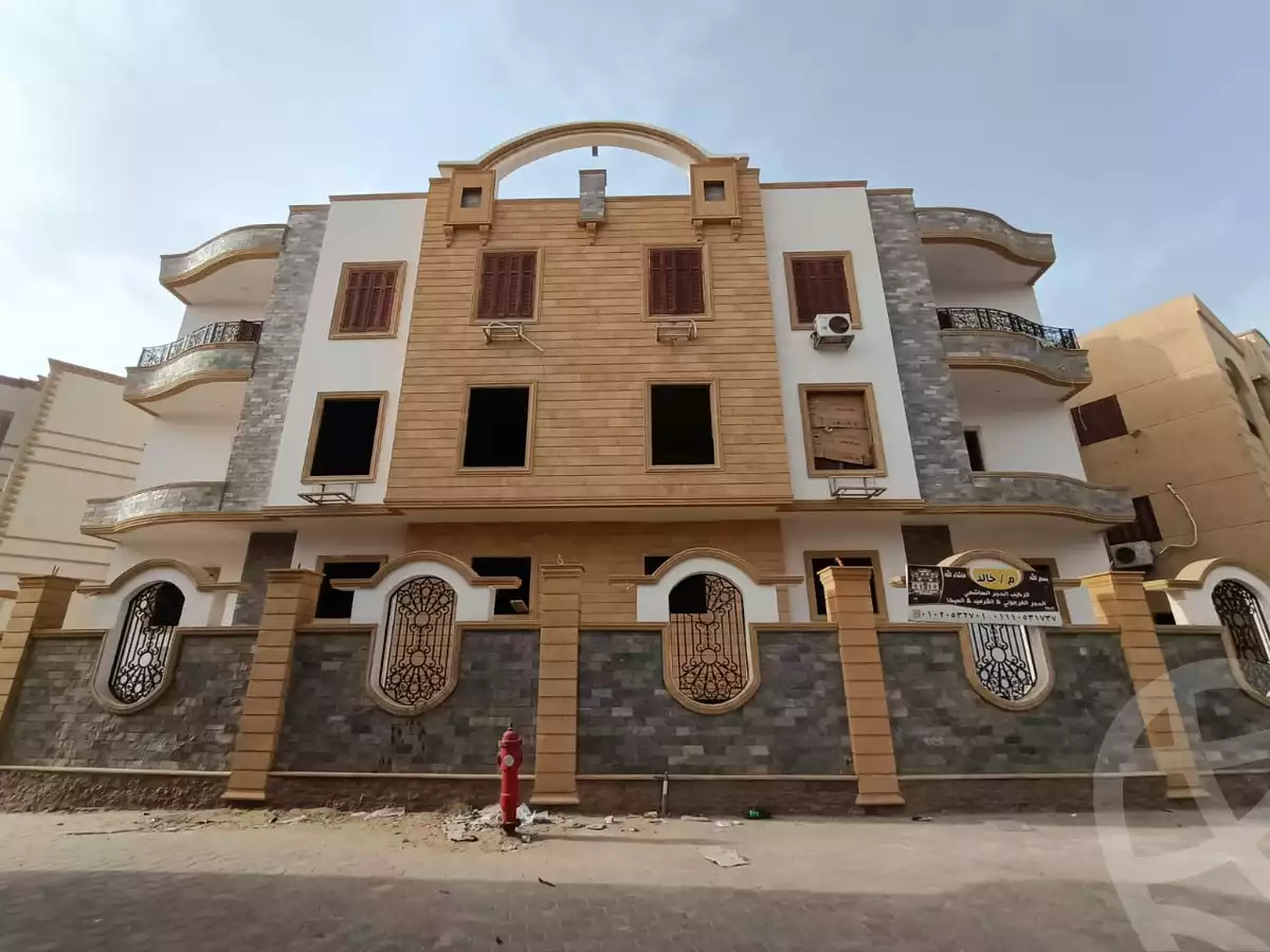https://aqarmap.com.eg/en/listing/5869148-for-sale-cairo-new-cairo-compounds-kmbwnd-ldf-lwtny