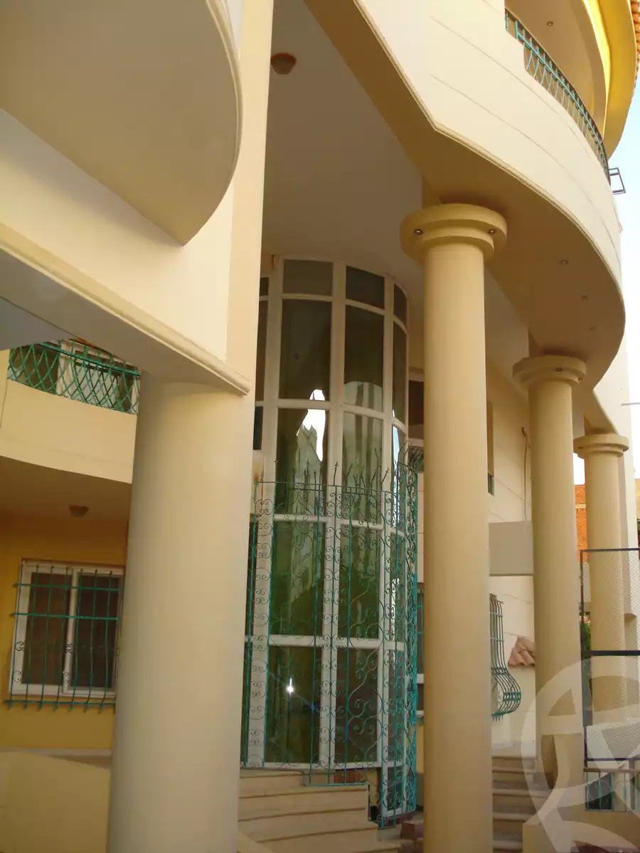 https://aqarmap.com.eg/en/listing/5869306-for-sale-cairo-new-cairo-el-ahyaa-second-neighborhood-street-70