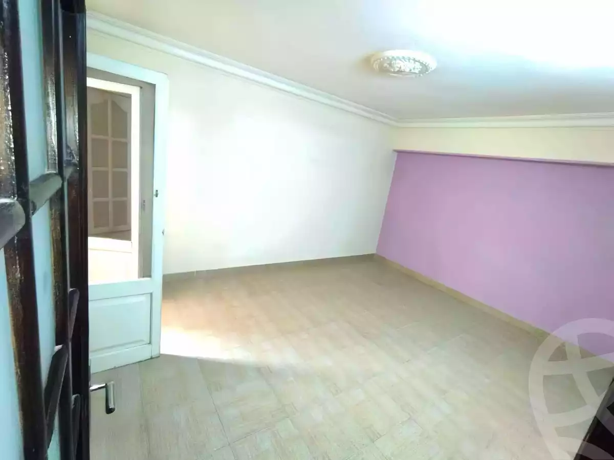 https://aqarmap.com.eg/ar/listing/5869550-for-sale-cairo-helwan-helwan-el-sharkeya-saleh-sobhy-st