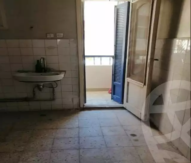 https://aqarmap.com.eg/en/listing/5870320-for-sale-cairo-15th-of-may-mjwr-27