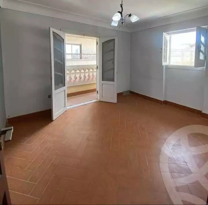 https://aqarmap.com.eg/ar/listing/5870378-for-sale-alexandria-l-jmy-lbytsh-al-kaada-st
