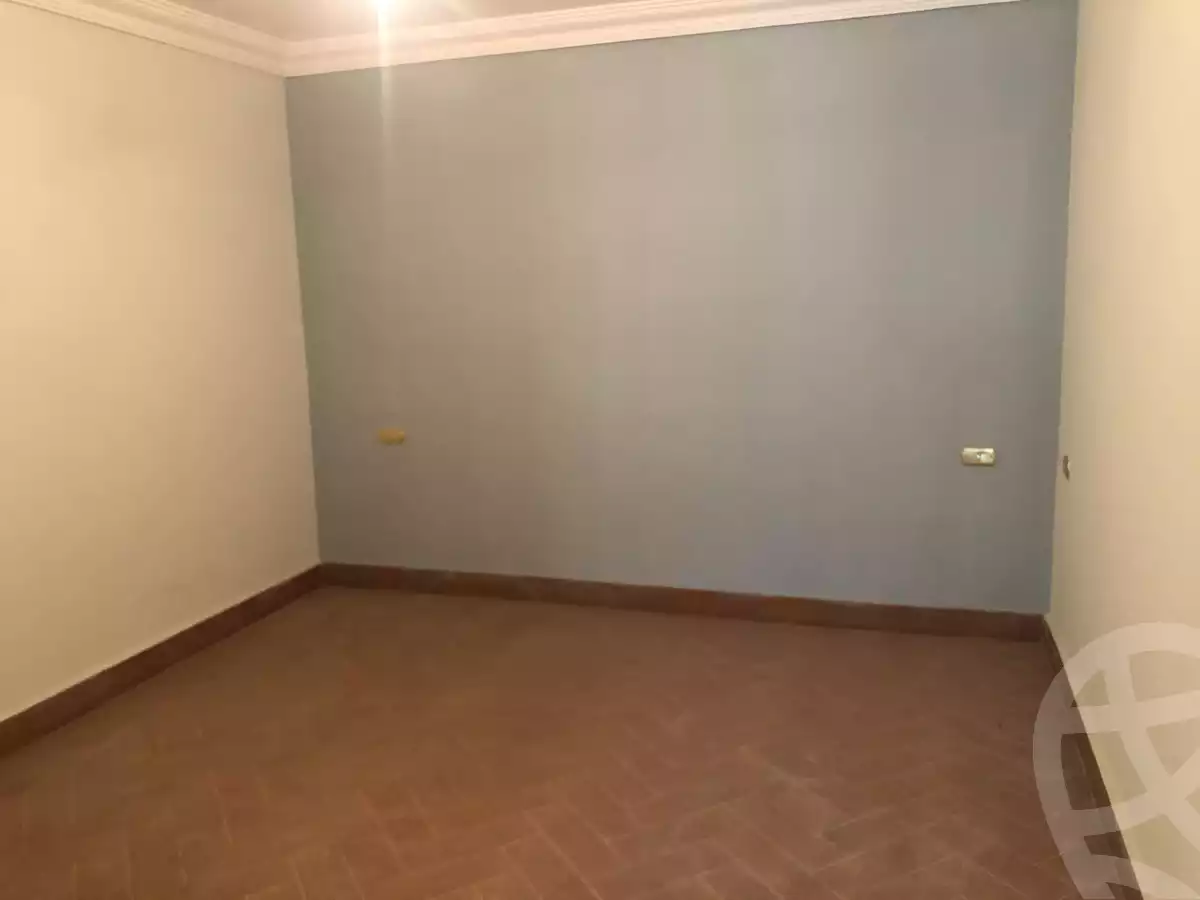 https://aqarmap.com.eg/ar/listing/5870688-for-sale-cairo-mokattam-el-hadabah-el-wosta-el-mantaqa-el-talta-el-hadaba-al-wosta-road