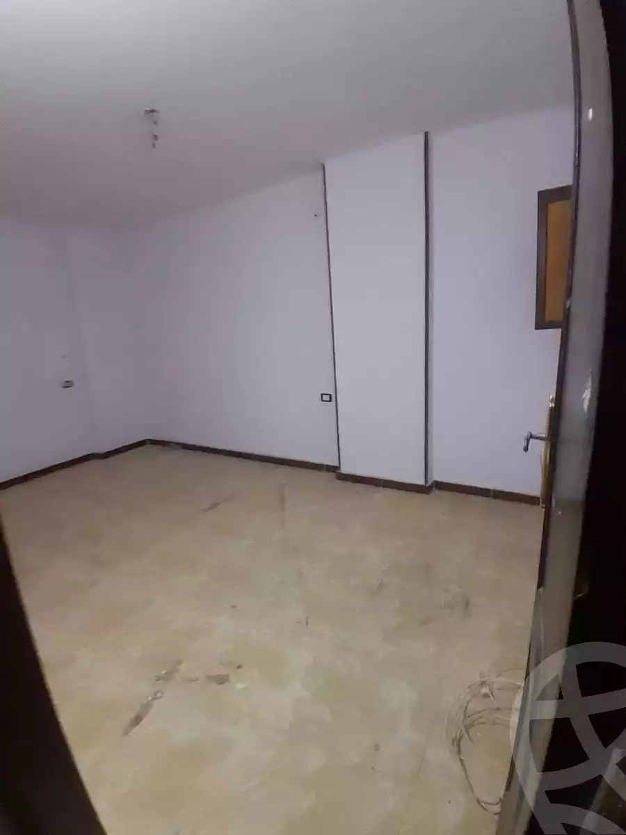 https://aqarmap.com.eg/ar/listing/5871251-for-rent-cairo-helwan-hadayek-helwan-taqseem-farid-zaki