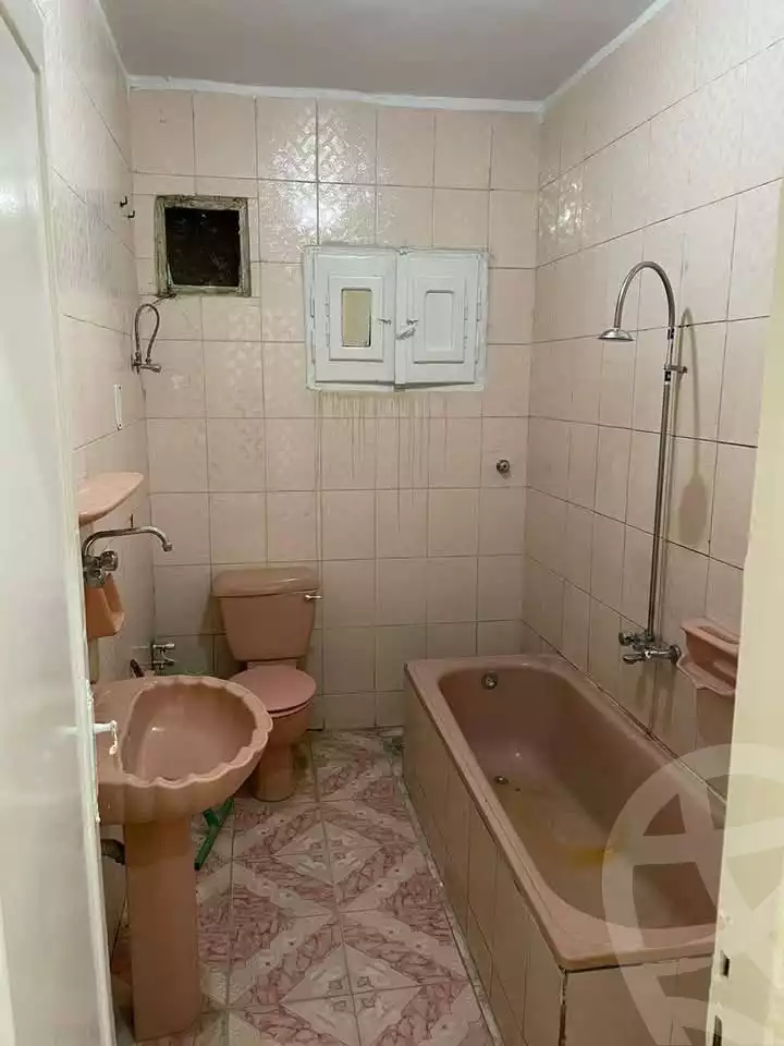 https://aqarmap.com.eg/en/listing/5871756-for-sale-gharbia-tanta-qaret-shubar