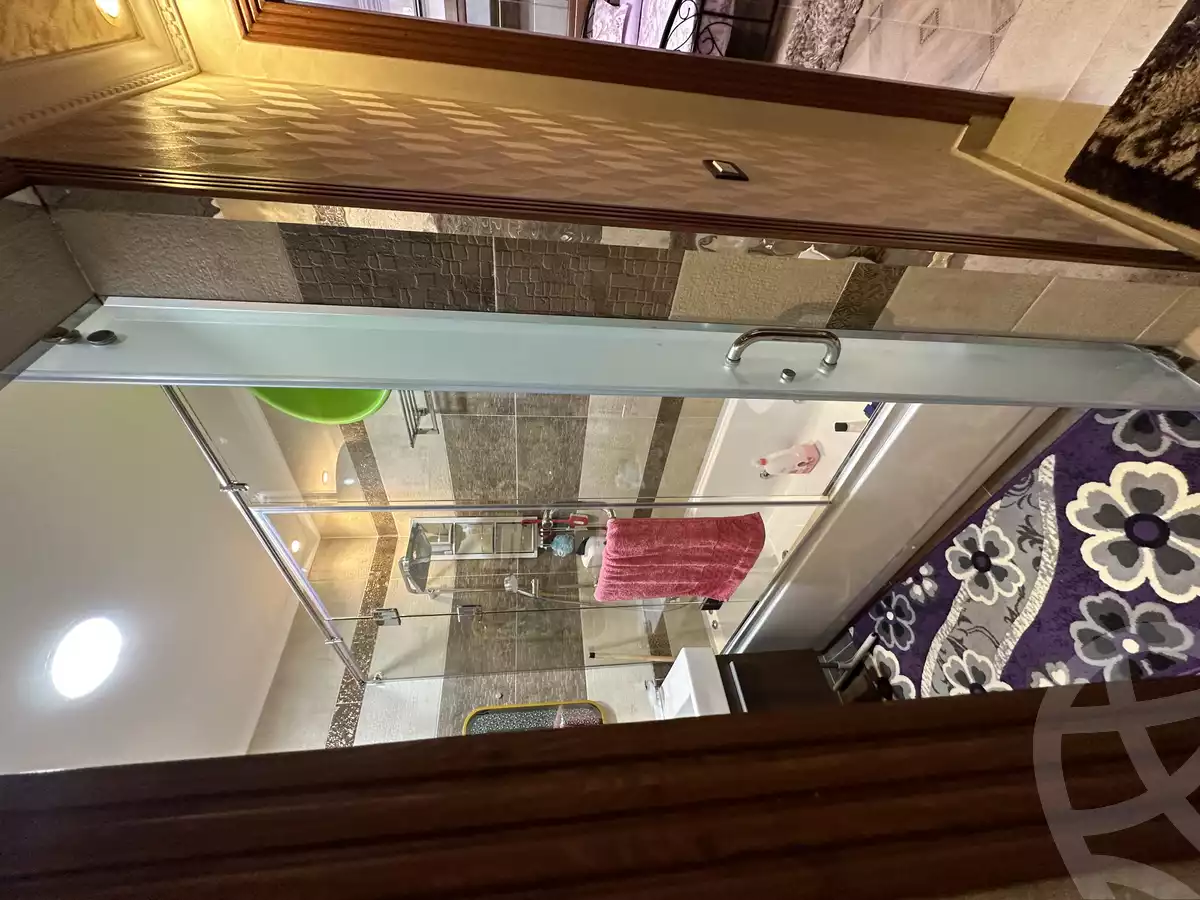 https://aqarmap.com.eg/ar/listing/5872369-for-rent-cairo-new-cairo-jml-bd-lnsr