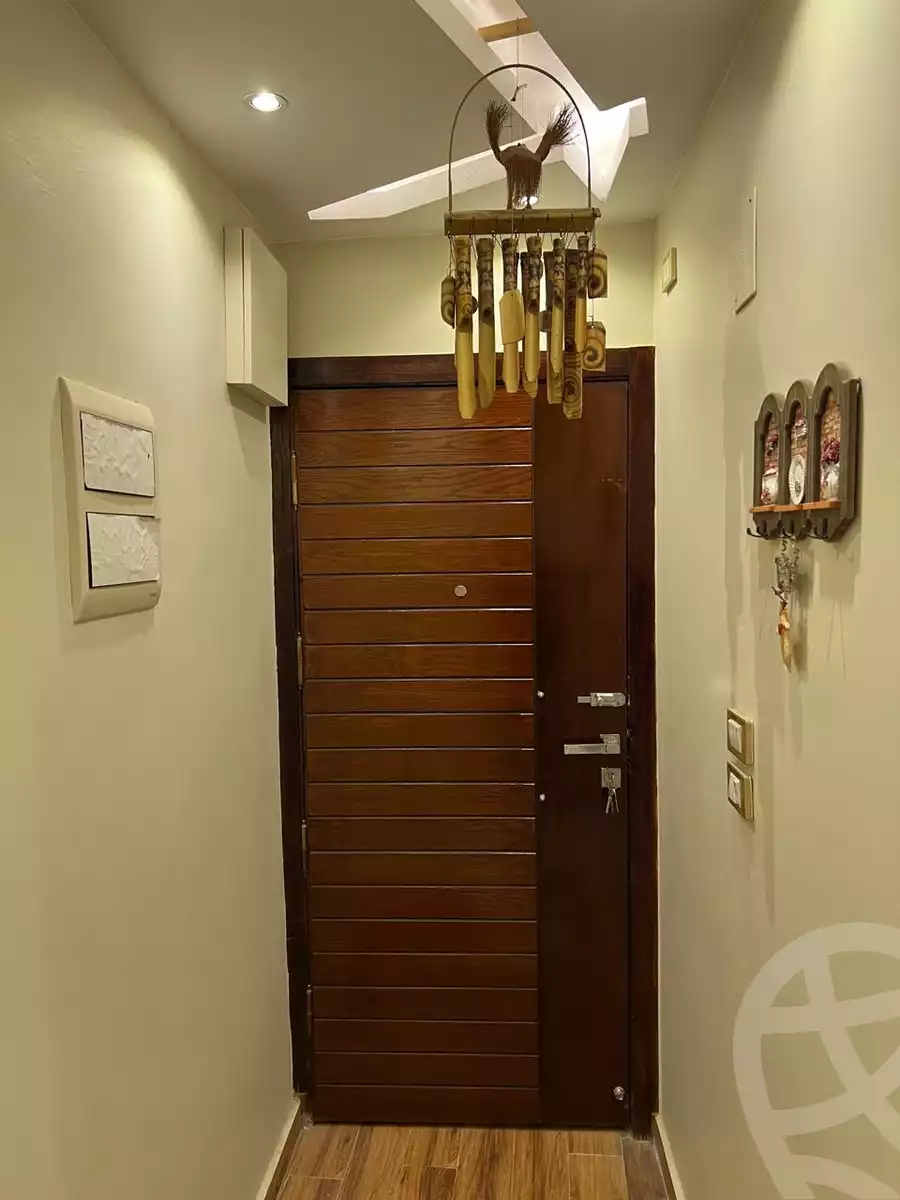 https://aqarmap.com.eg/en/listing/5873160-for-sale-cairo-helwan-hadayek-helwan-el-eshrein-st