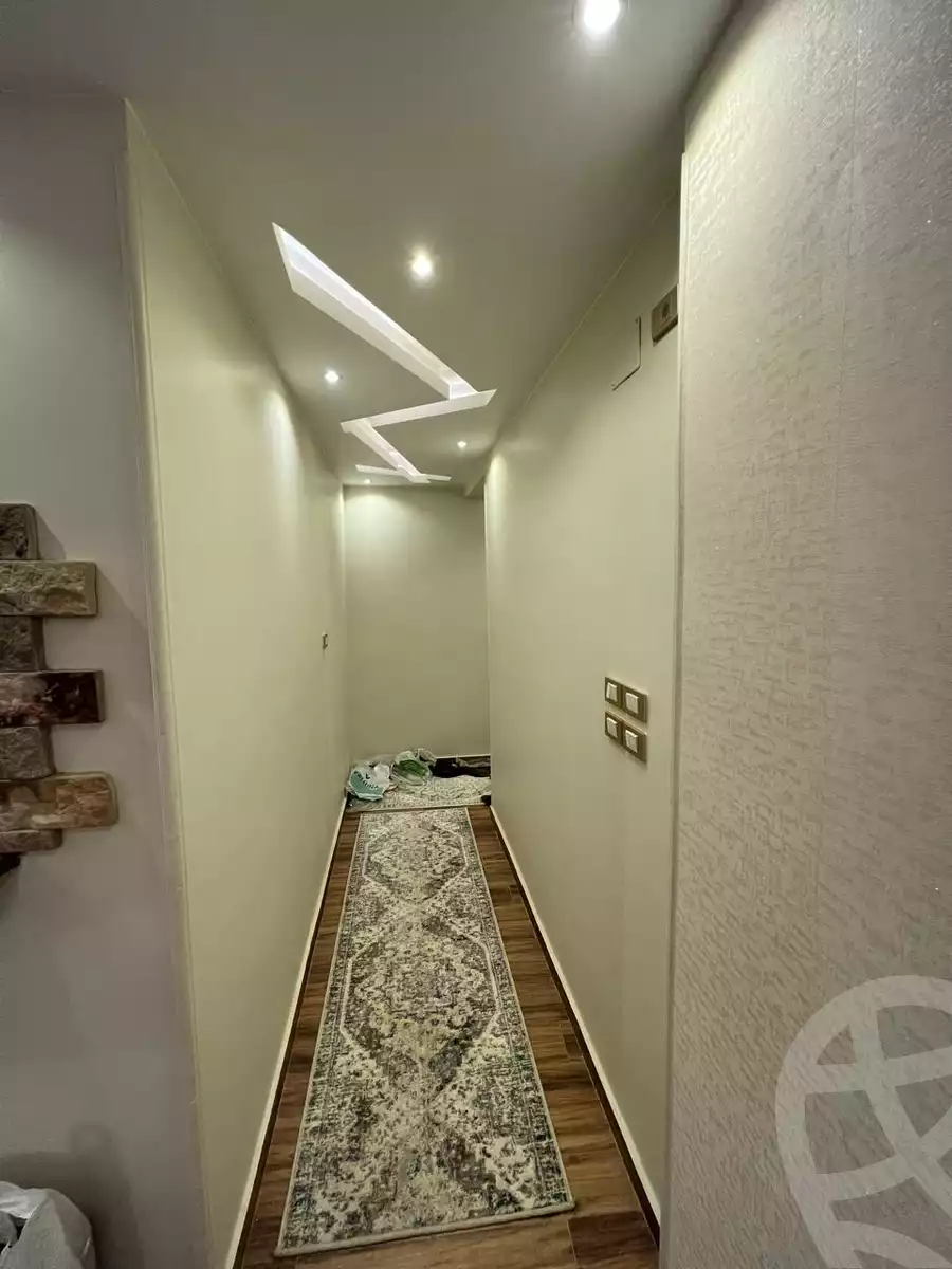 https://aqarmap.com.eg/en/listing/5873160-for-sale-cairo-helwan-hadayek-helwan-el-eshrein-st