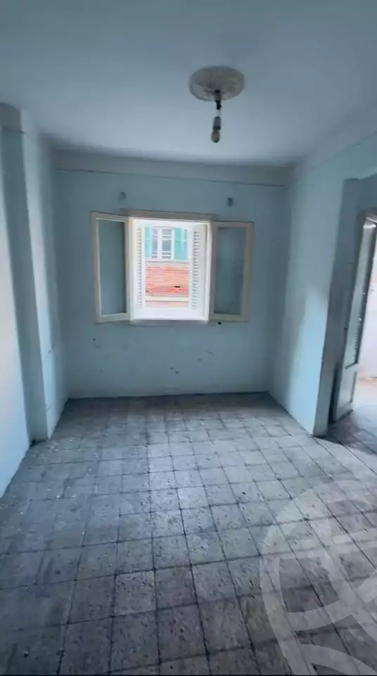 https://aqarmap.com.eg/en/listing/5874055-for-sale-alexandria-moharram-bey-bwlynw