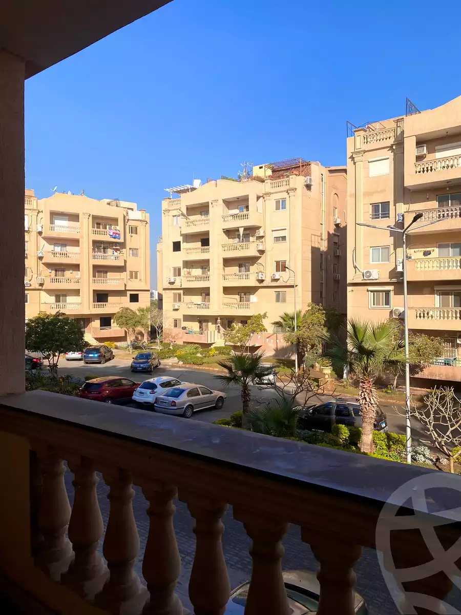 https://aqarmap.com.eg/en/listing/5874556-for-sale-cairo-new-cairo-compounds-el-ashrafia