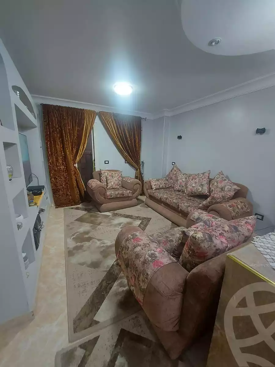 https://aqarmap.com.eg/en/listing/5875256-for-sale-cairo-helwan-mnshy-yn-hlwn-mansour-st