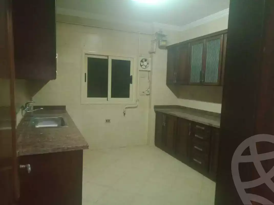 https://aqarmap.com.eg/ar/listing/5875277-for-rent-cairo-mokattam-lhdb-l-ly