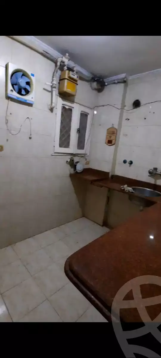 https://aqarmap.com.eg/ar/listing/5876282-for-sale-alexandria-sydy-bshr-sydy-bshr-bhry-gamal-abd-el-nasir-st