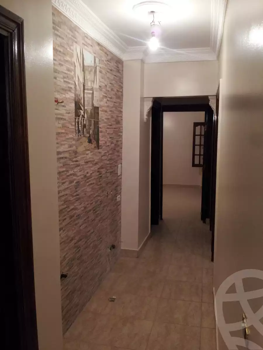 https://aqarmap.com.eg/en/listing/5877474-for-rent-cairo-6th-of-october-el-ahyaa-neighborhood-2nd-dr-mohammed-badawi-st