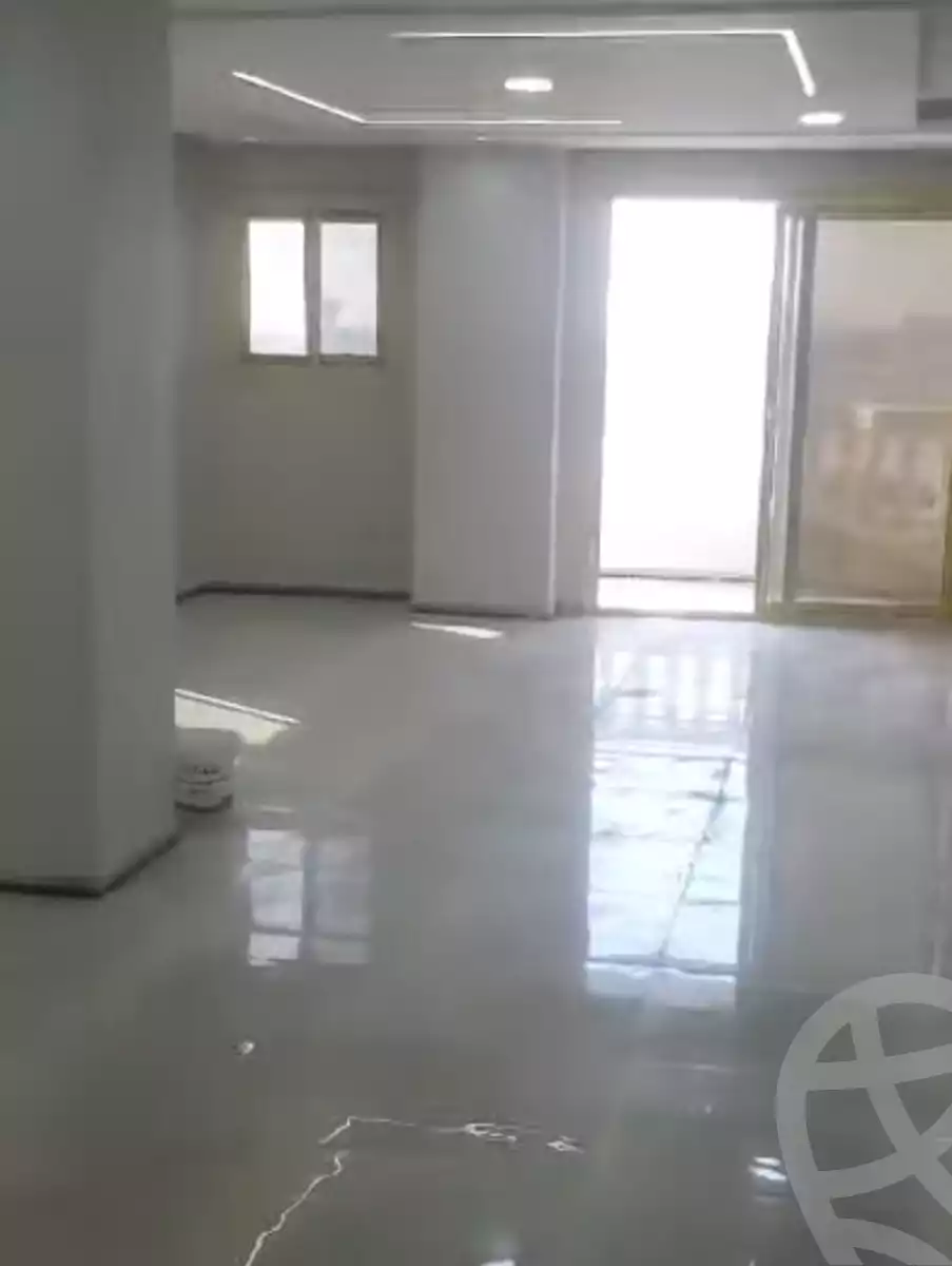https://aqarmap.com.eg/en/listing/5877789-for-sale-cairo-helwan-hadayek-helwan-el-eshrein-st