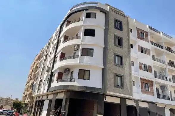 https://aqarmap.com.eg/ar/listing/5878831-for-sale-cairo-mokattam-lhdb-l-ly-shareaa-9