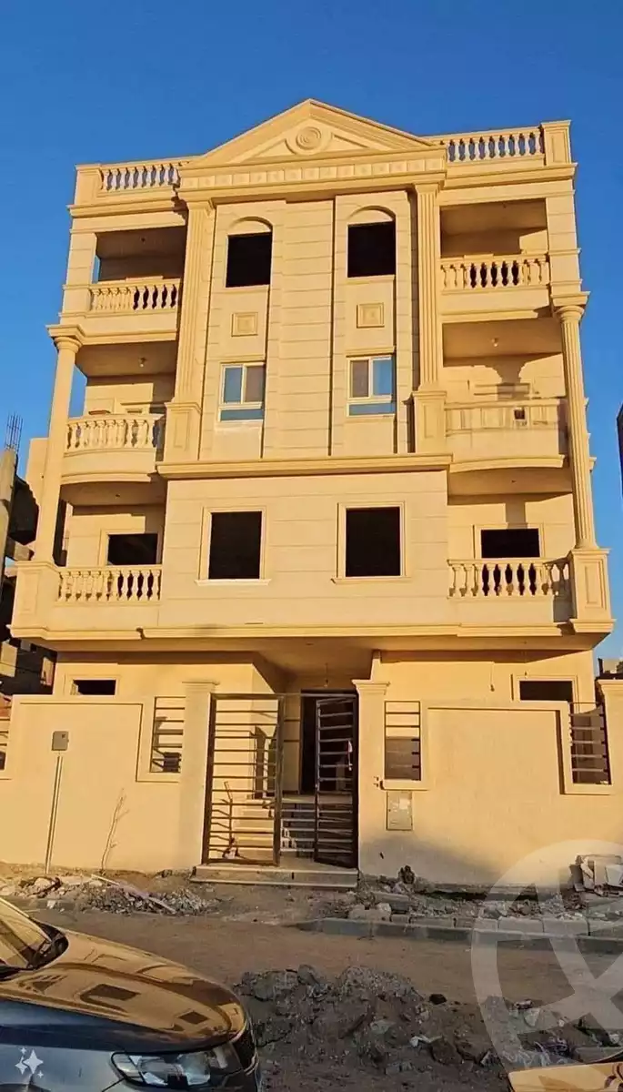 https://aqarmap.com.eg/en/listing/5879008-for-sale-cairo-badr-city-hai-el-ashgar-featured-neighborhood-bait-el-watan-rd