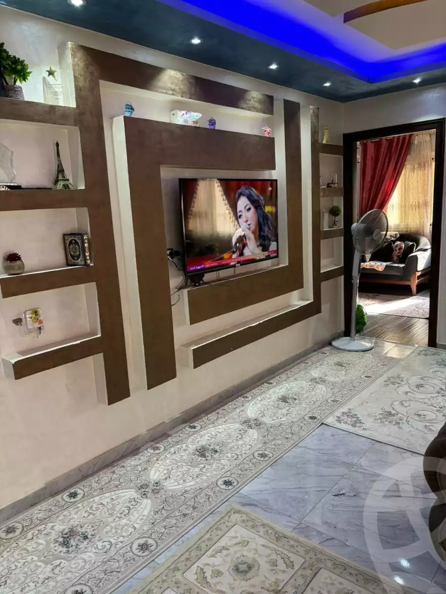 https://aqarmap.com.eg/en/listing/5879183-for-sale-cairo-6th-of-october-hadaeq-october-kmbwnd-fy-hdyq-ktwbr-el-rayhan-oasis
