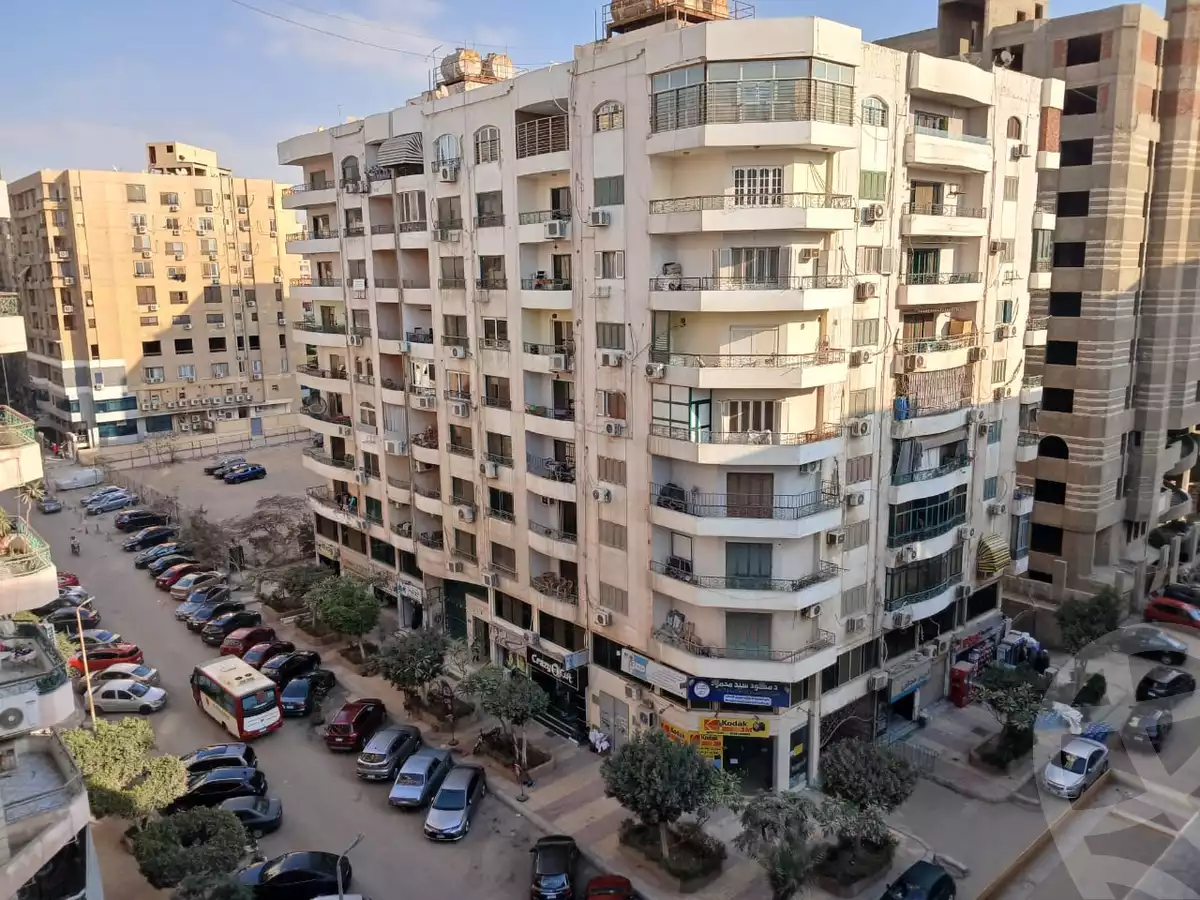 https://aqarmap.com.eg/en/listing/5881788-for-sale-cairo-nasr-city-hay-el-sefarat-sifarat-st