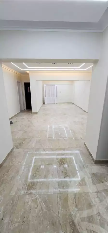 https://aqarmap.com.eg/ar/listing/5883032-for-sale-gharbia-tanta-tanta-city-el-fateh-st