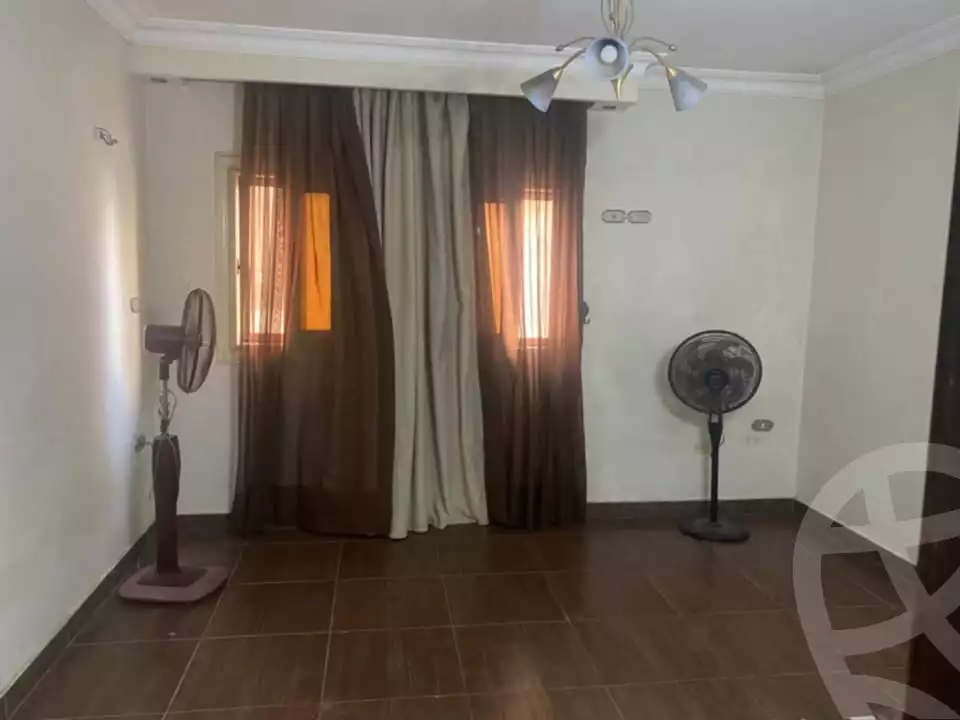 https://aqarmap.com.eg/en/listing/5883433-for-sale-cairo-mokattam-el-hadabah-el-wosta-compounds-hayat-compound-albaet