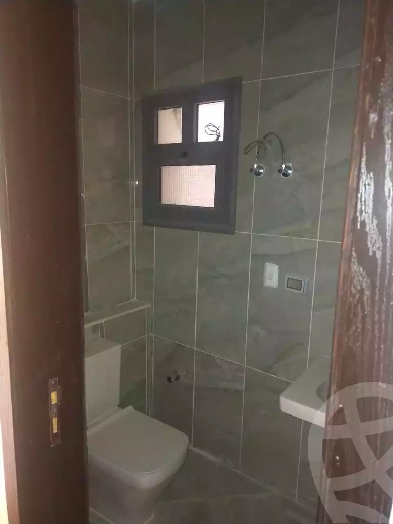 https://aqarmap.com.eg/en/listing/5883498-for-rent-cairo-new-cairo-compounds-el-deyar-mokhabarat