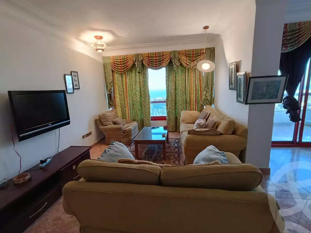 https://aqarmap.com.eg/ar/listing/5883822-for-rent-alexandria-el-montazah