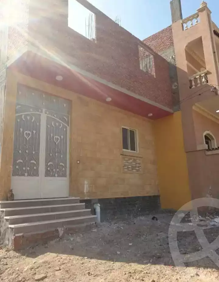 https://aqarmap.com.eg/en/listing/5883939-for-sale-qalyubia-qlioub-blqs