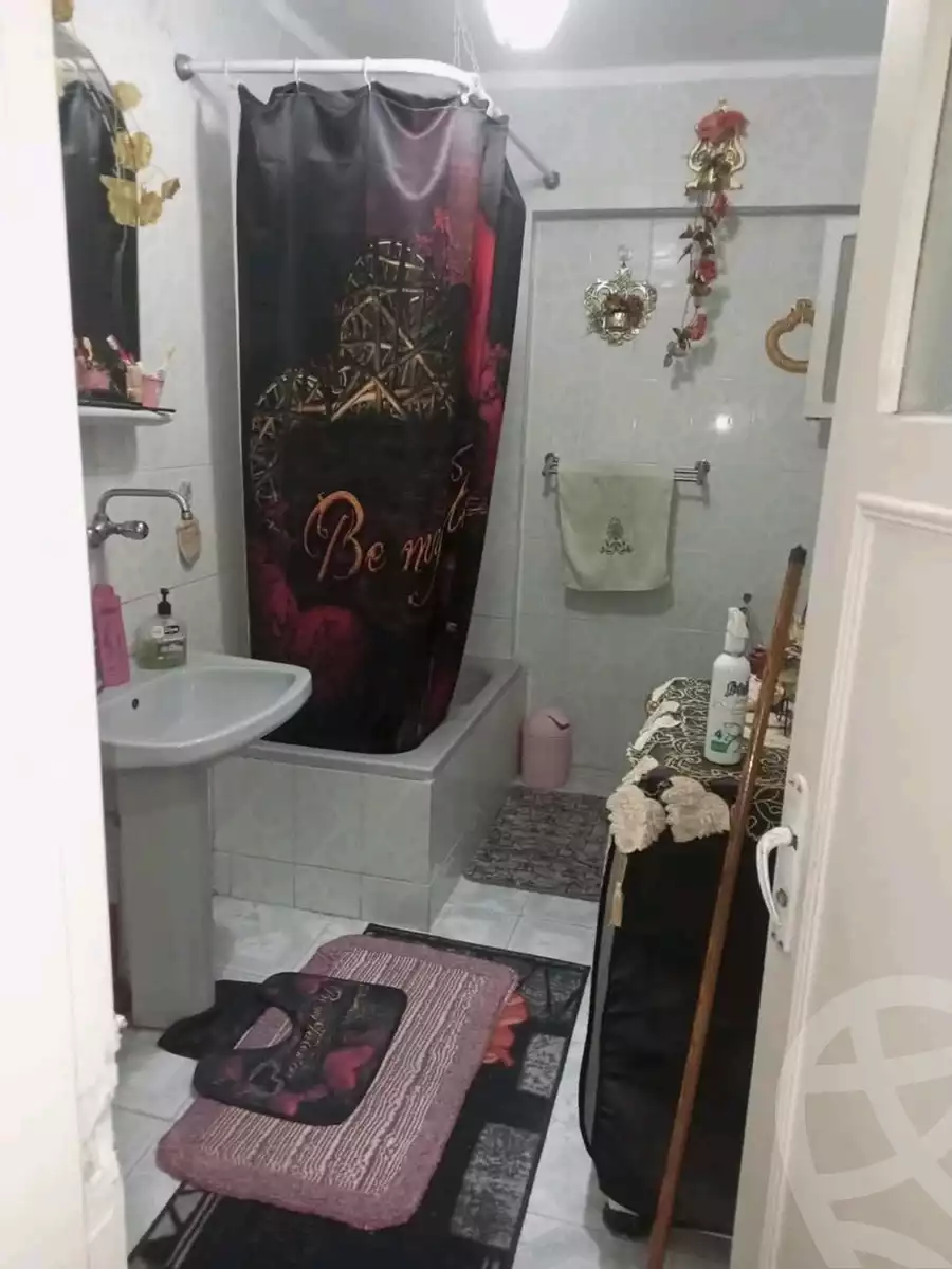 https://aqarmap.com.eg/ar/listing/5884058-for-sale-alexandria-l-jmy-el-hanouvel-el-zahraa-city-st
