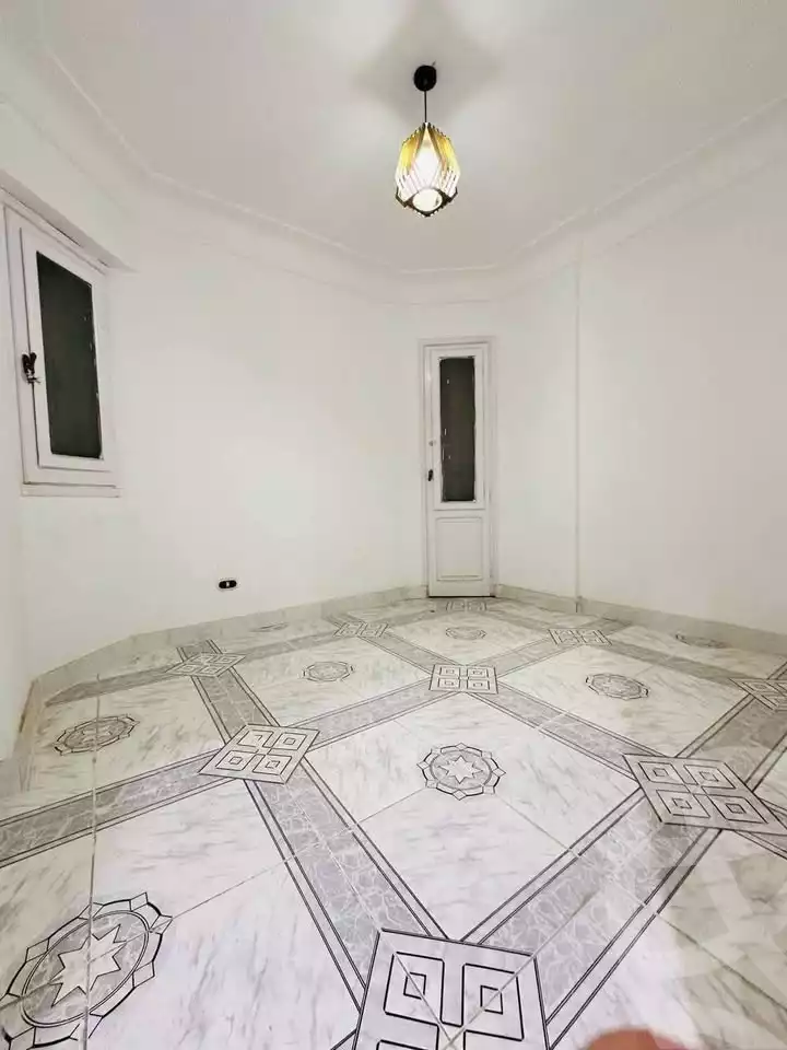 https://aqarmap.com.eg/ar/listing/5885109-for-sale-alexandria-l-jmy-shataa-el-nakheel
