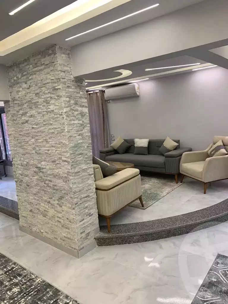 https://aqarmap.com.eg/ar/listing/5886051-for-rent-cairo-el-mohandesen-sphinx-square