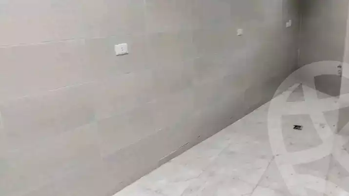 https://aqarmap.com.eg/ar/listing/5887492-for-rent-cairo-mokattam-lhdb-l-ly