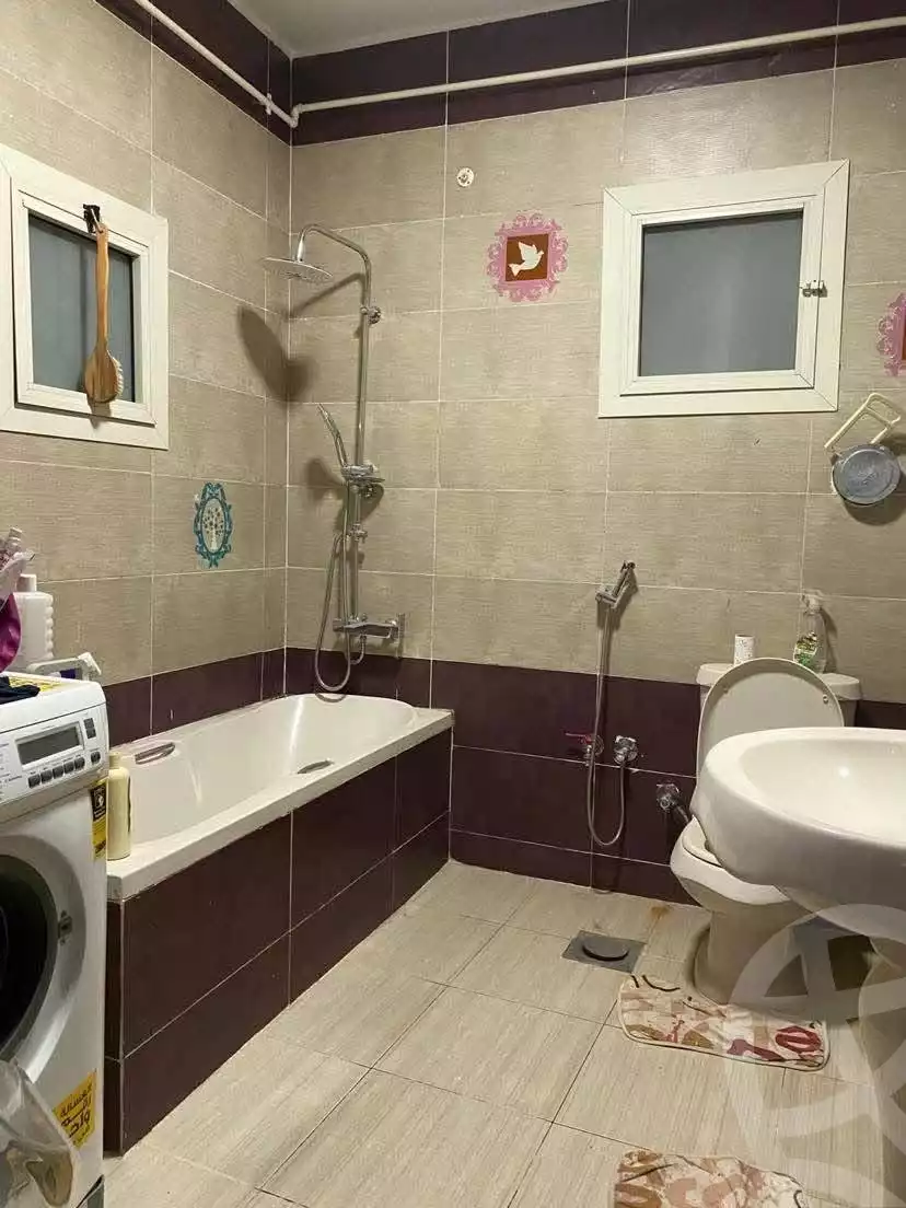 https://aqarmap.com.eg/ar/listing/5887973-for-sale-cairo-helwan-hadayek-helwan-el-khashab-canal