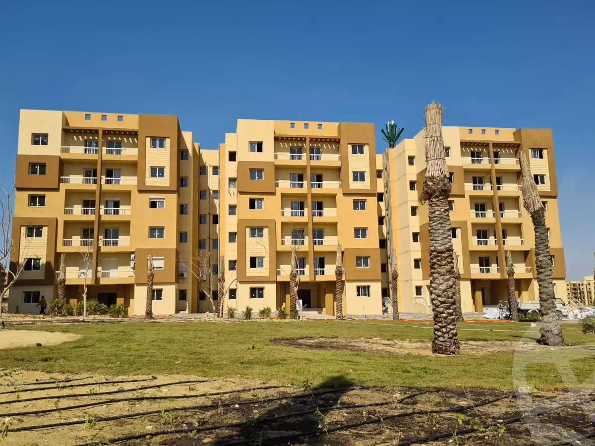 https://aqarmap.com.eg/en/listing/5888300-for-sale-cairo-6th-of-october-hadaeq-october-kmbwnd-fy-hdyq-ktwbr-shjr-ryzydns-y-jy-y-llttwyr