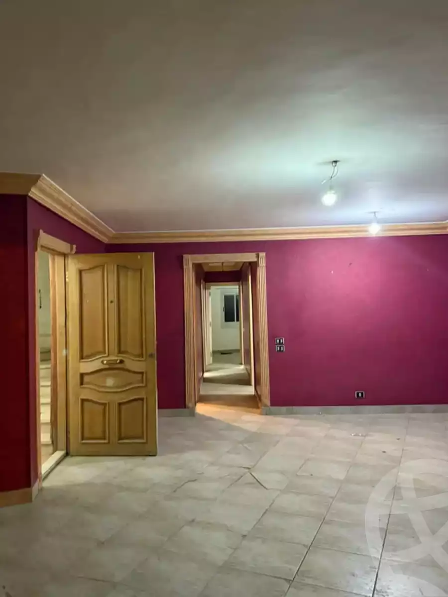 https://aqarmap.com.eg/ar/listing/5889016-for-sale-cairo-mokattam-lhdb-l-ly-diplomats-neighborhood -street-9